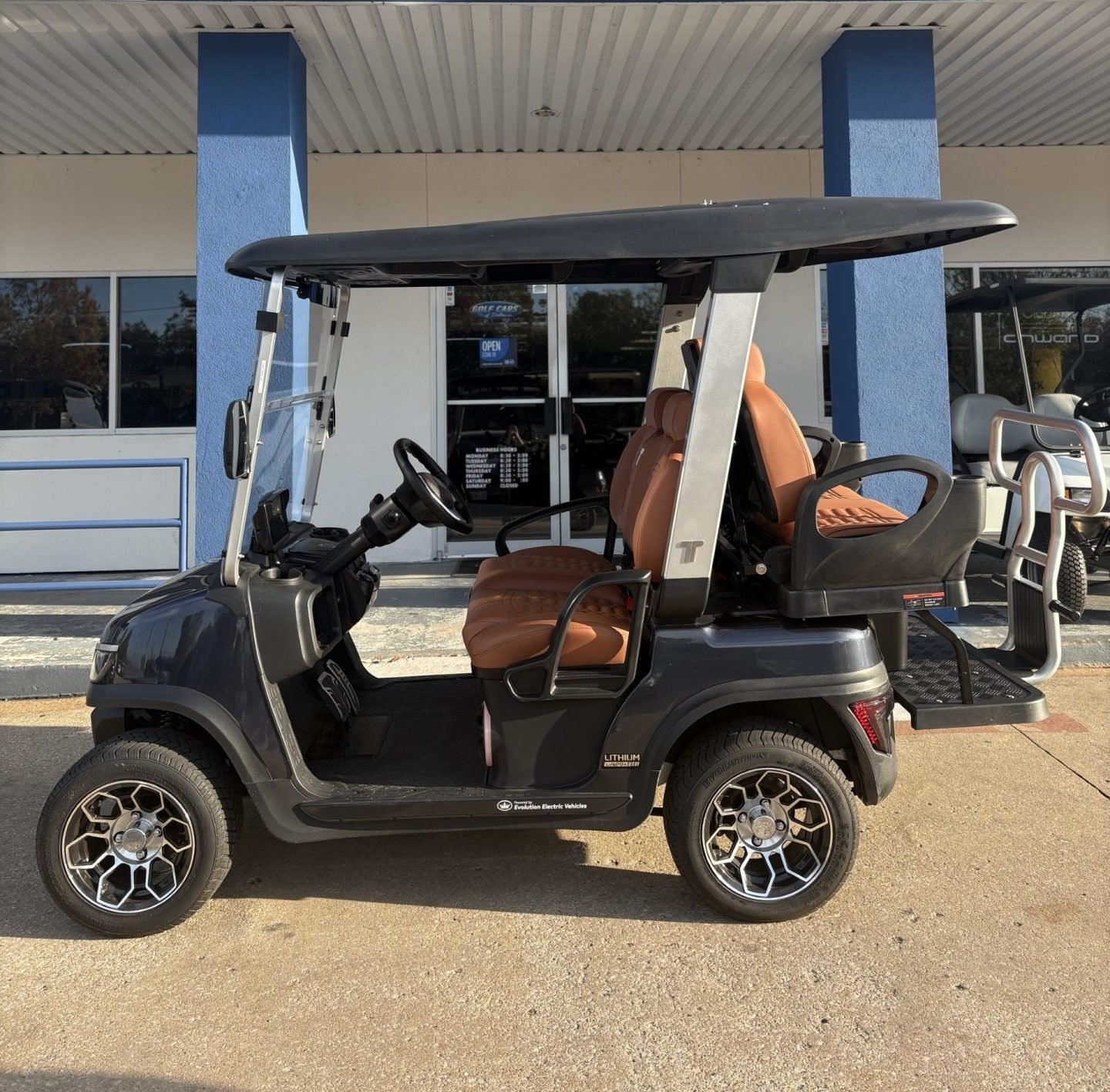 2025 tara roadster 22 2.jpg