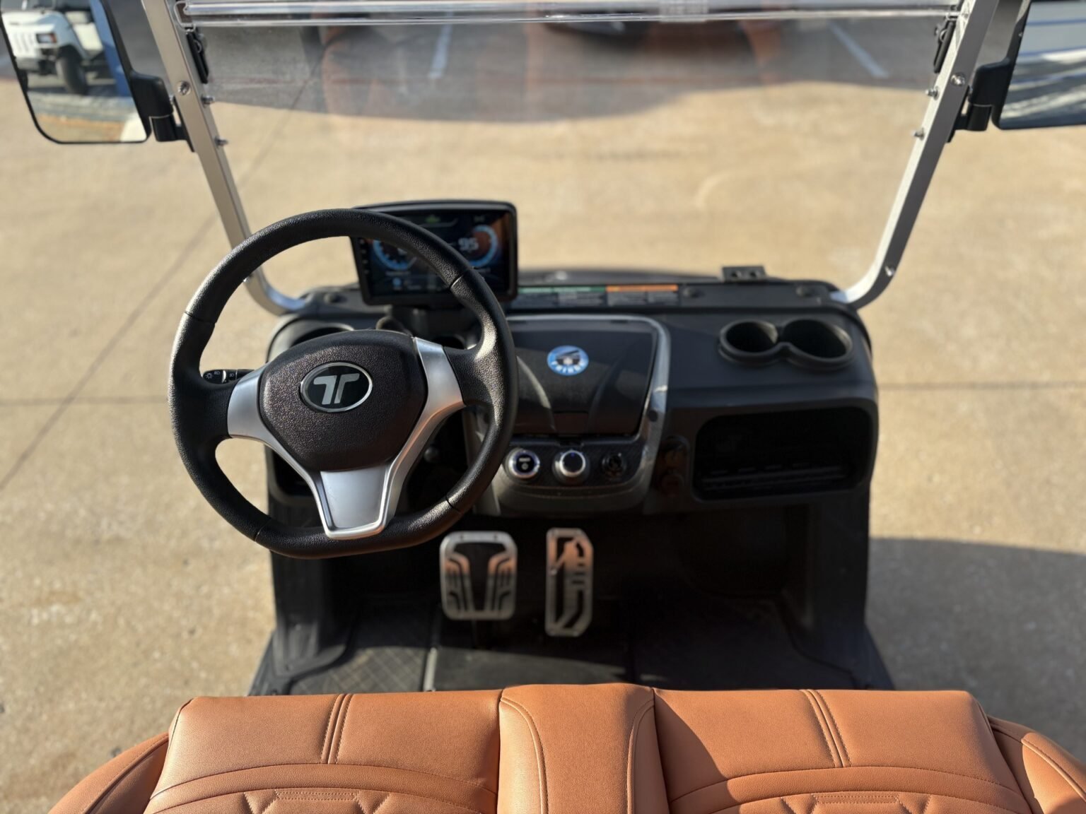 2025 tara roadster 22 6 1536x1152 1.jpg