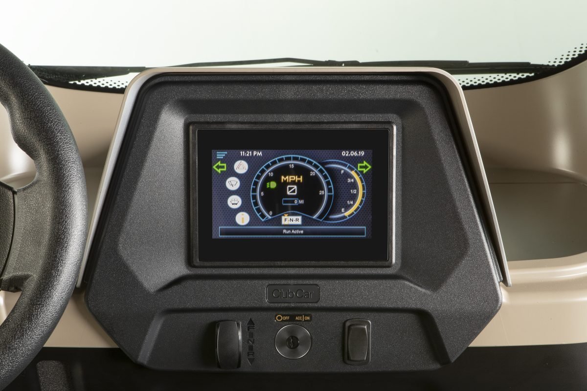 cc 2022 cru dashdisplay 2.jpg