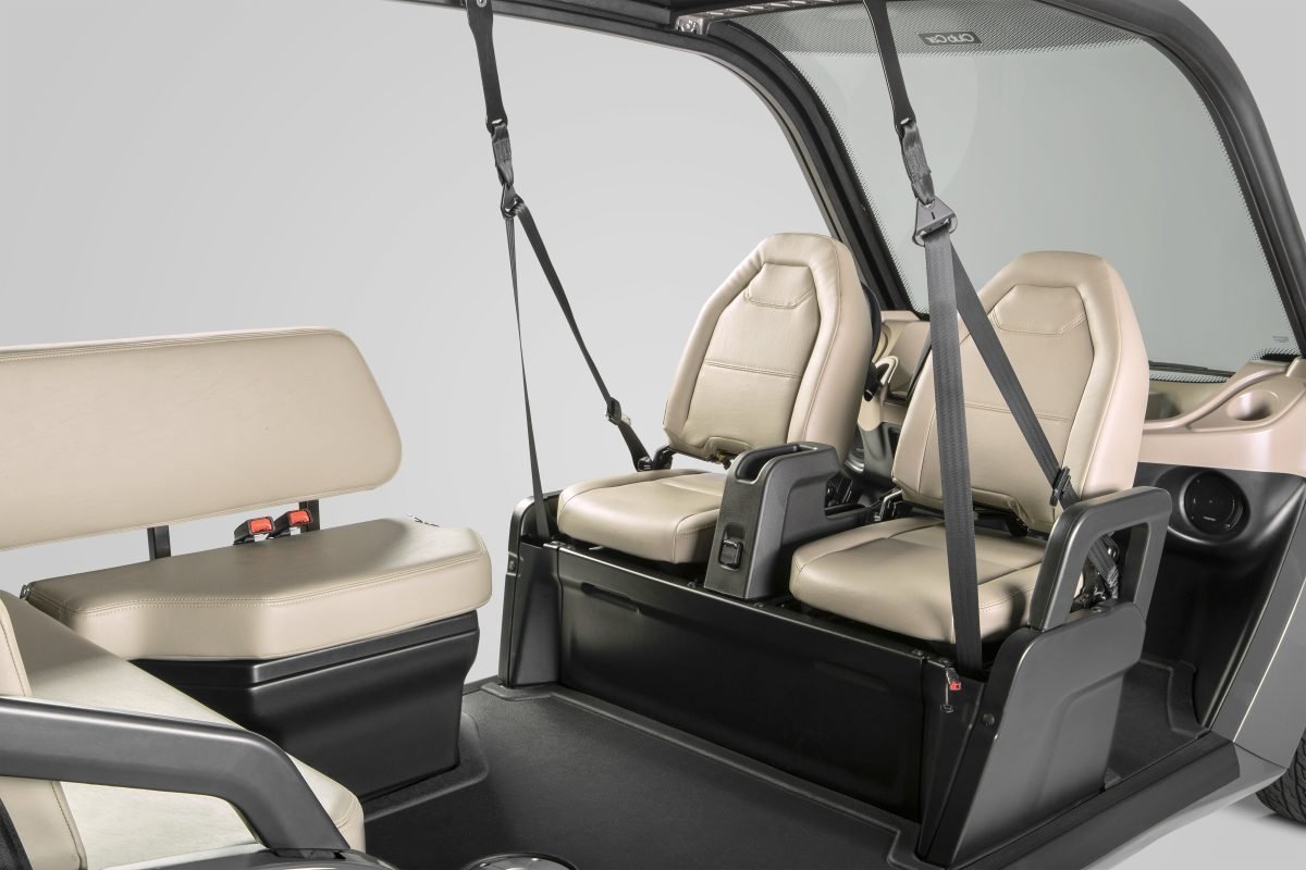 cc 2022 cru rearseating 1a.jpg