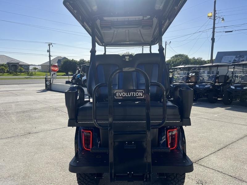 street legal 2025 evolution d5 maverick 22 golf cart blue.jpg