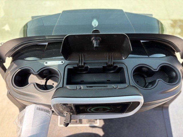 dash glove box.jpg