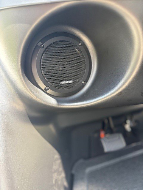 speaker 1.jpg